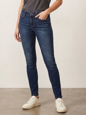 PAIGE Verdugo Ankle Stretch Dark Wash Skinny Jeans